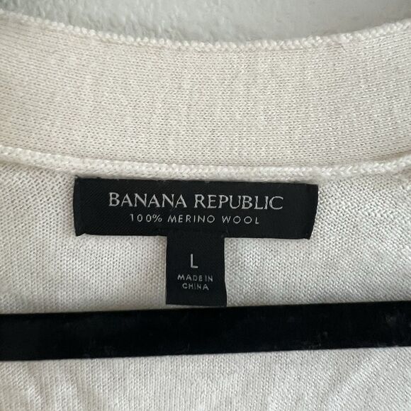 Banana Republic Merino Wool V Neck Button Cardigan Sweater Cream Women’s Large - Picture 3 of 7